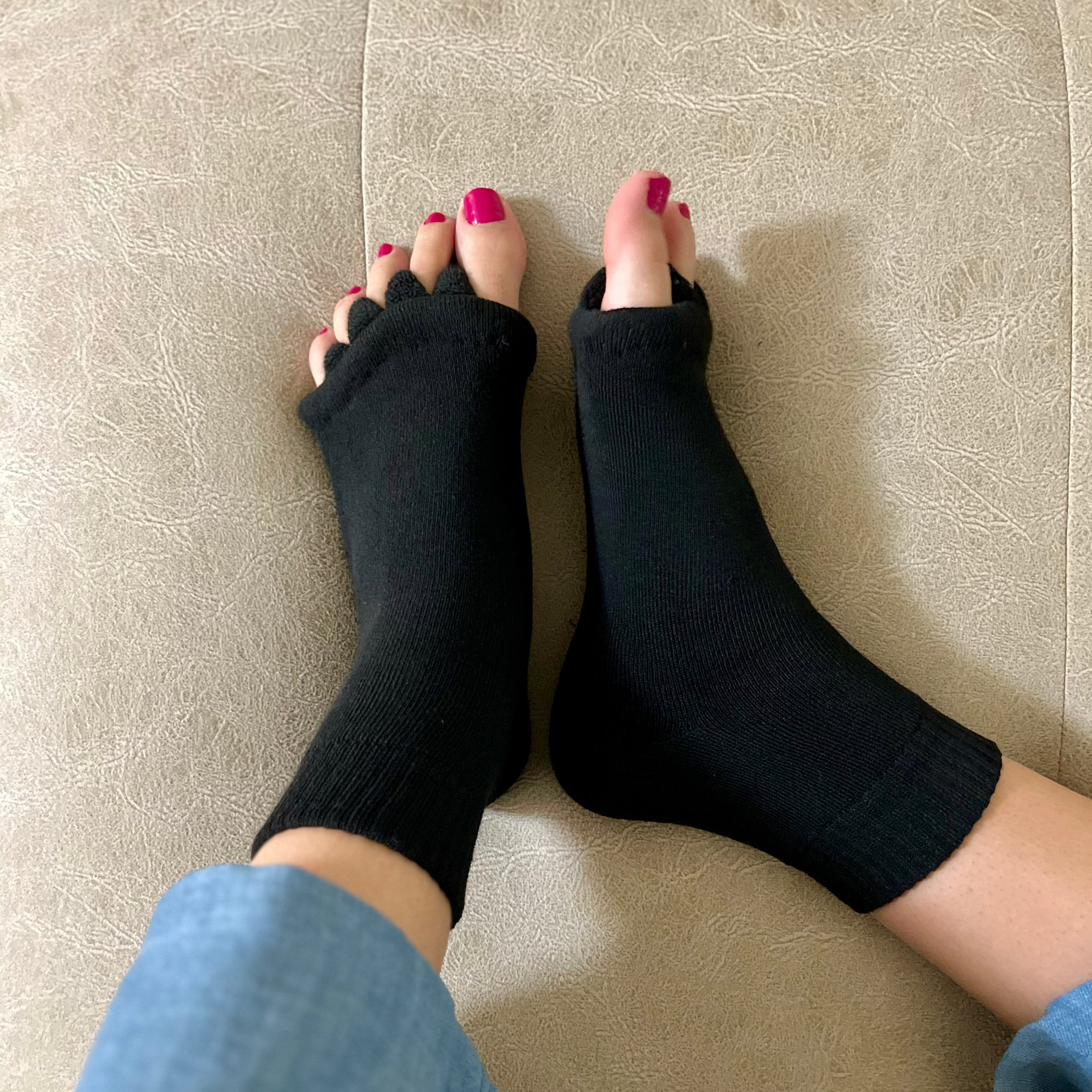 CALCETINES CON SEPARADORES DE DEDOS - BLACK